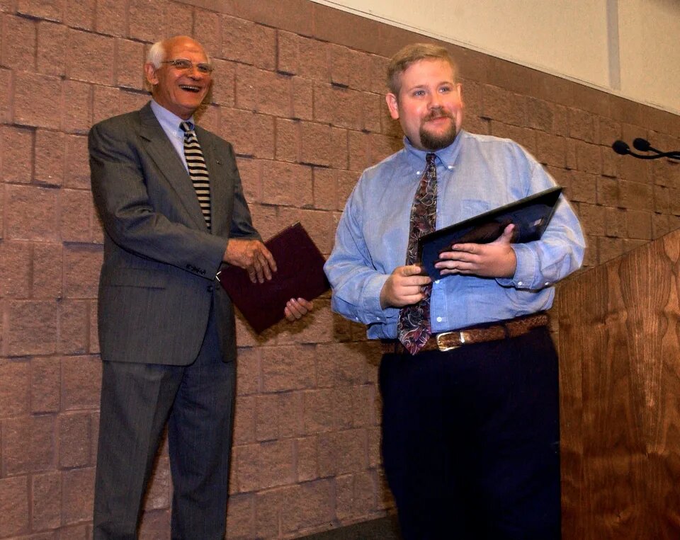 Брайан Бетел (справа) журналист издания Abilene Reporter-News (г. Абелин, штат Техас, США)