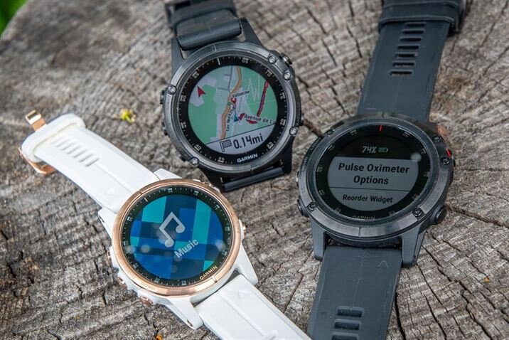 Garmin fenix 5 vs 645 online