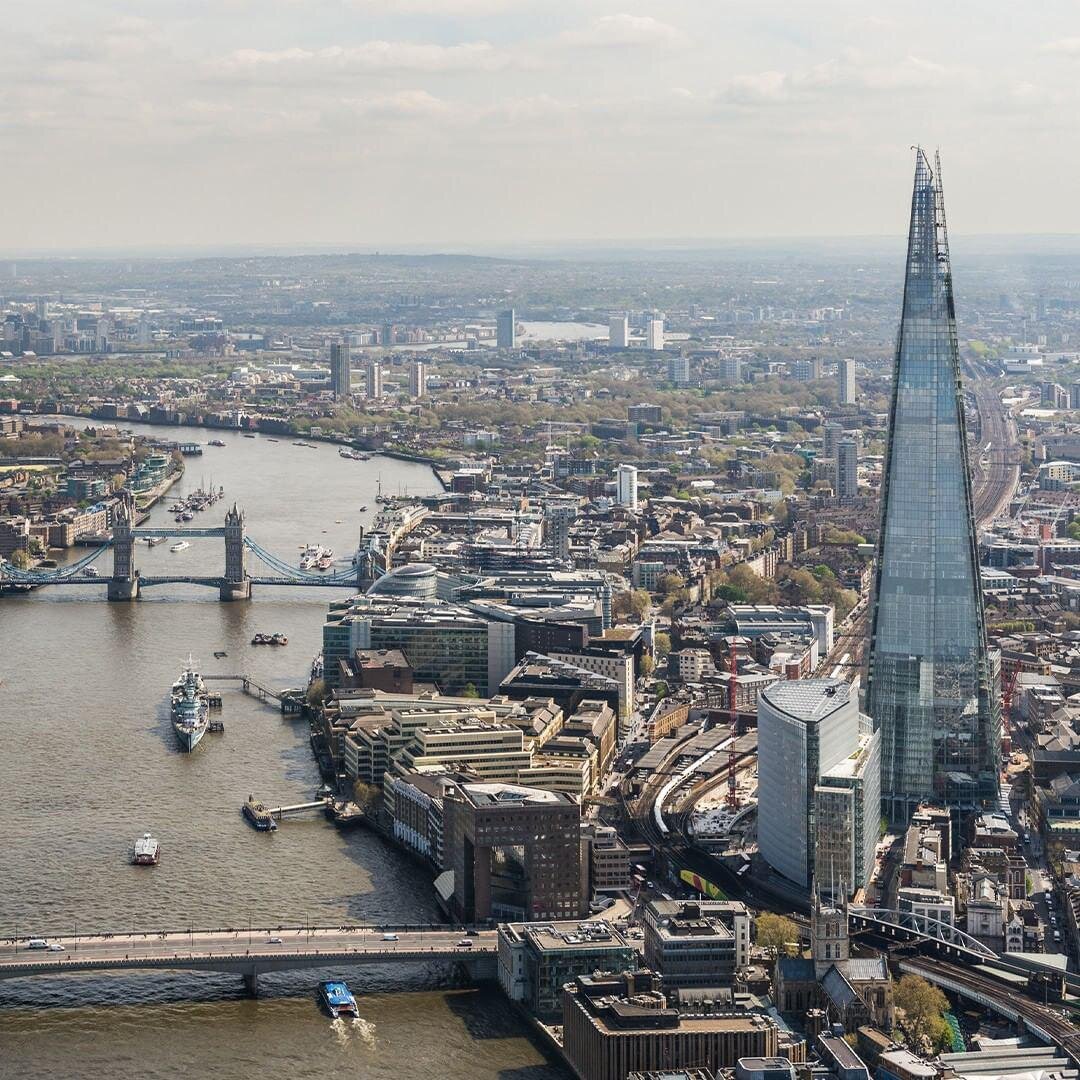 Фото by The View from The Shard https://www.instagram.com/p/BtYBFeWDY-i/ 