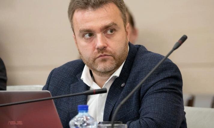 Артем Костырко. Источник: https://duma.mos.ru.  