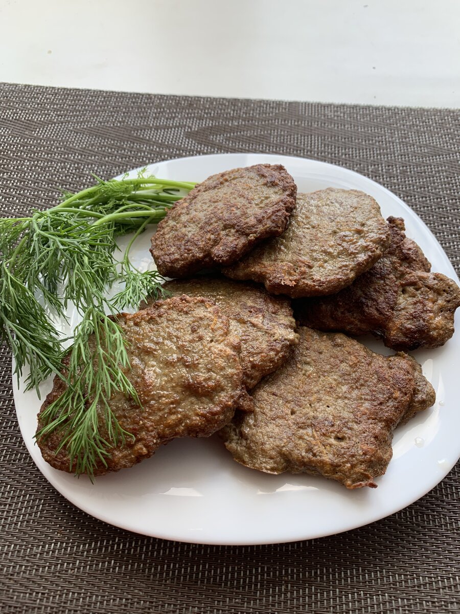 Рис: Нежные печеночные оладья. Источник: Личное фото автора.