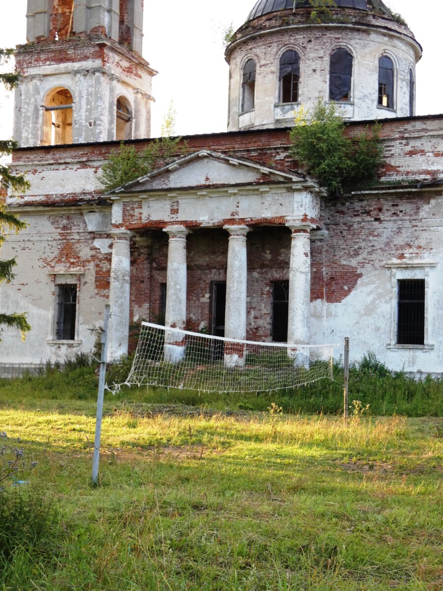 Церковь в Лыкошино Тверская область