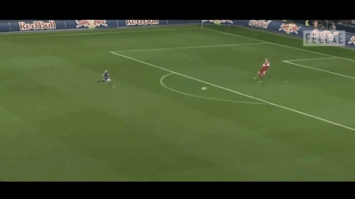 Прямые удары с дальних ударов особенно блестяще смотрятся на повторах