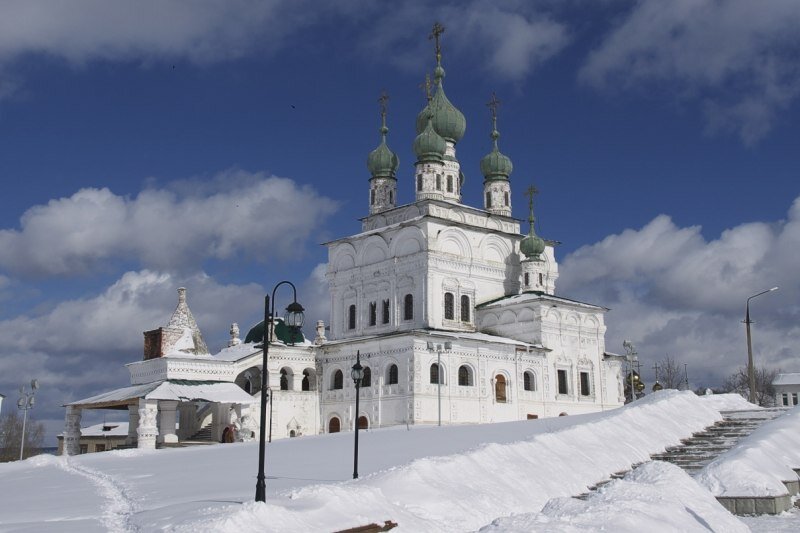 Свято-Троицкий собор. Строительство храма велось с 1685 по 1697 гг.