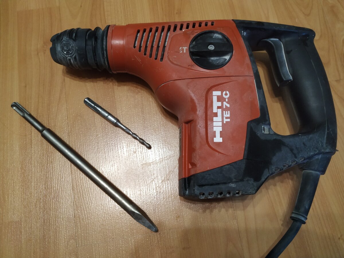 Самый бюджетный набор инструмента для изготовления гнезда подрозетника