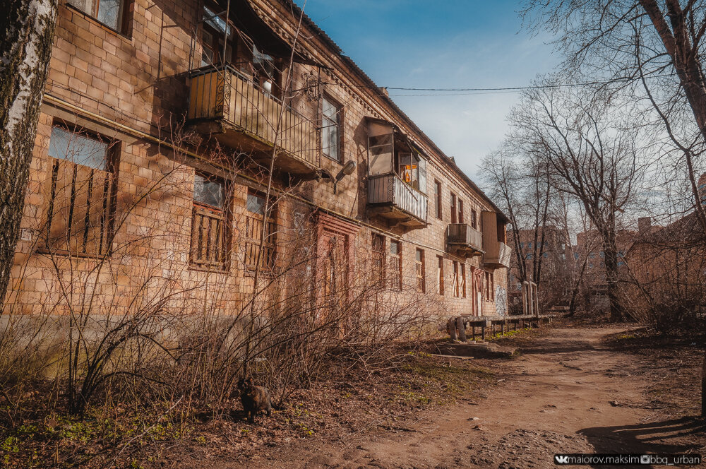 «За мкадом жизни нет» Настоящее «гетто» в девяти километрах от Москвы, где в жуткой нищете живут люди!