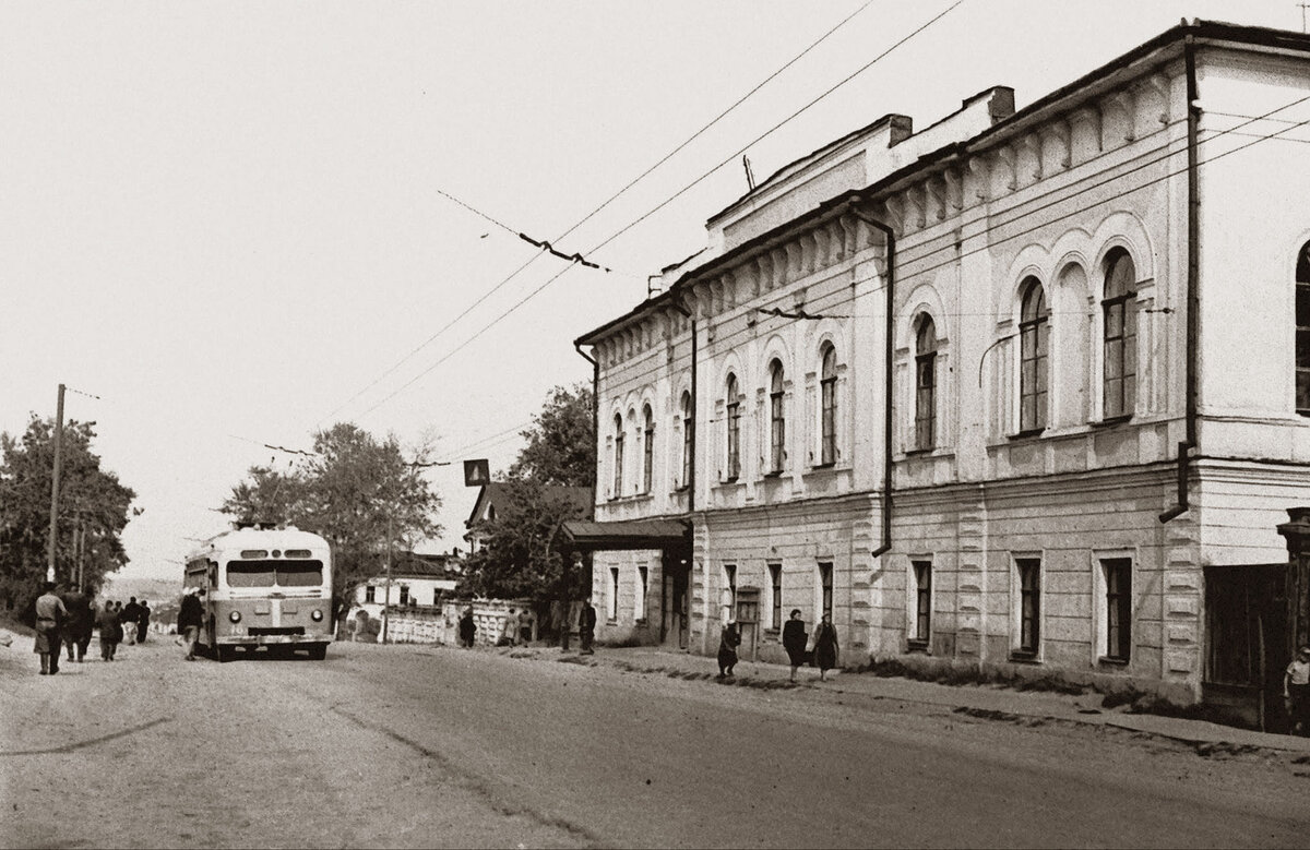 Пионер пензенский. Дворянское собрание Пенза. Дом пионеров Пенза. Пенза 20 век. Пенза дом пионеров n 1.