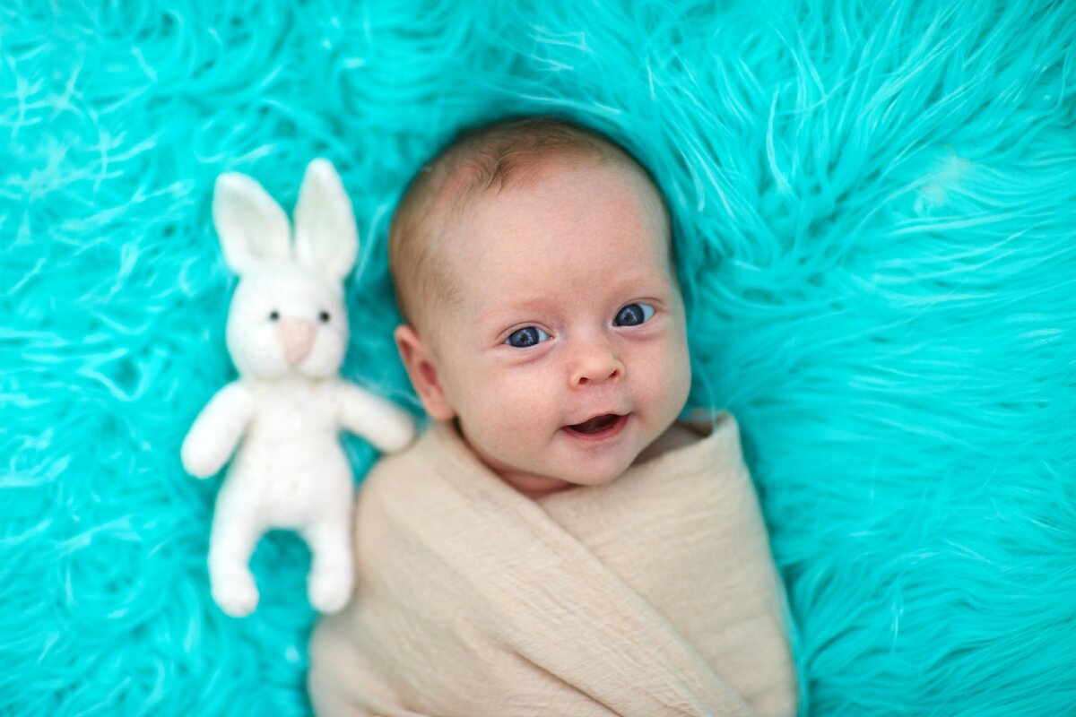 Фотография снята самостоятельно на камеру фотоаппарта, возраст один месяц