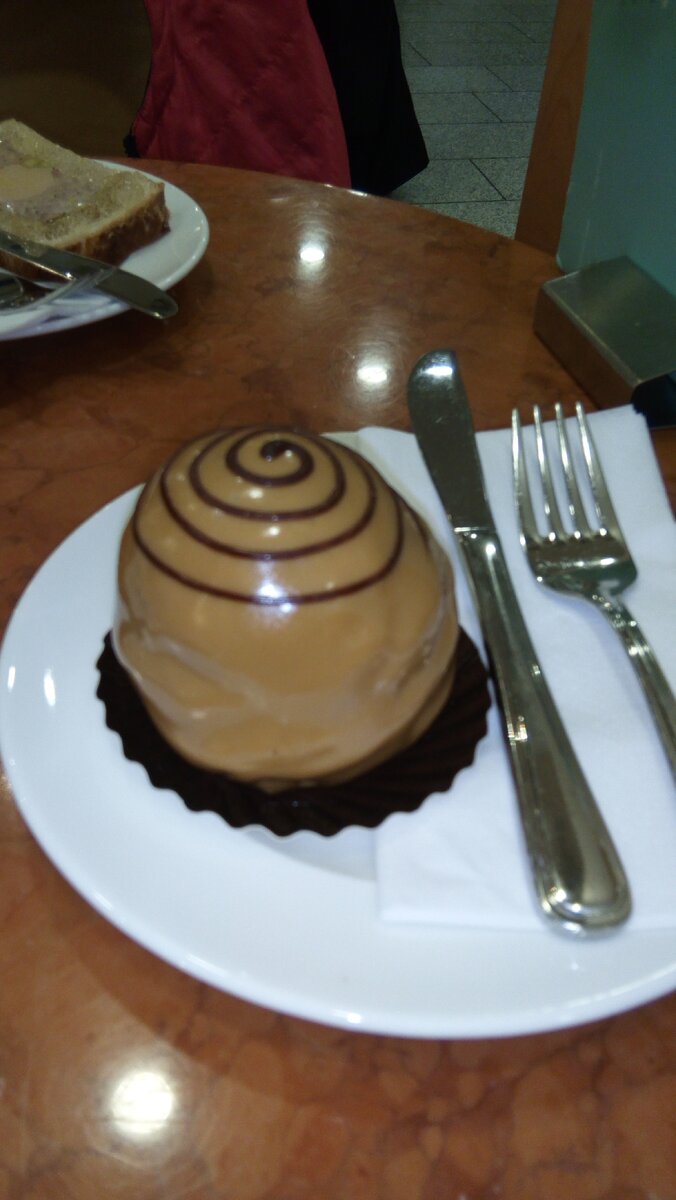 Хотелось попробовать миллионерских десертов. Особо не впечатлились, и ценник вполне не страшный. 