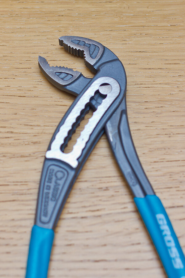 Переставные клещи GROSS 240 мм 15715. (Источник: фото автора)