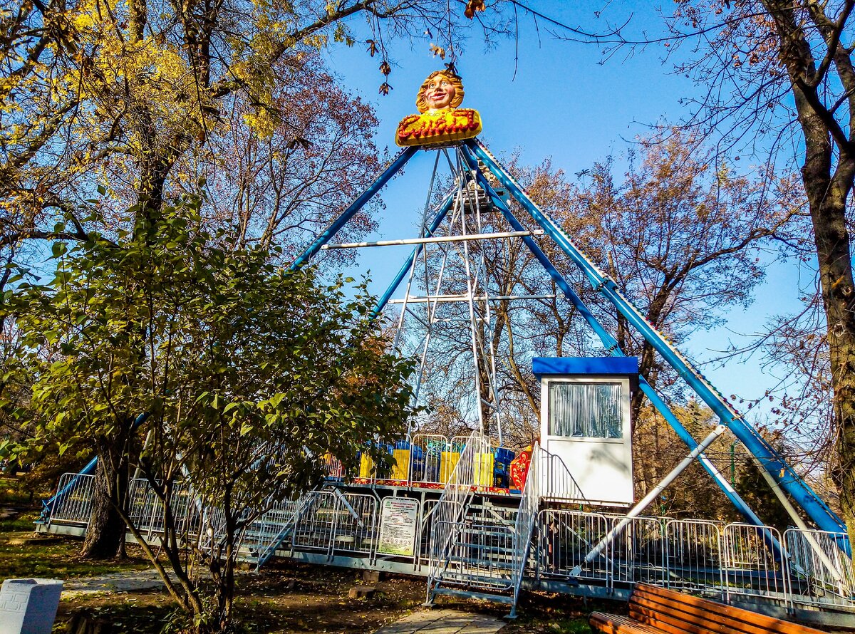 парк горького в таганроге