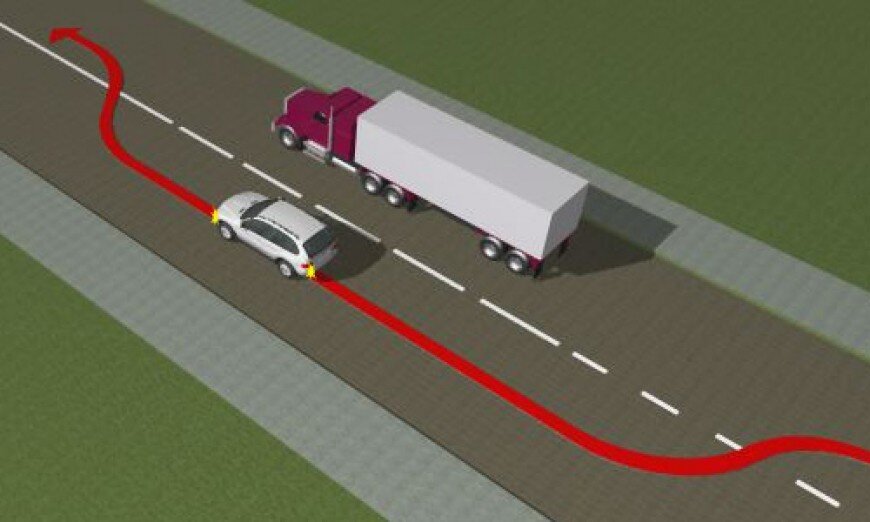 Казалось бы успел совершить обгон. Но не все так однозначно. 