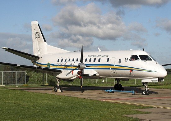 Шведский самолёт SAAB-340, на котором финны совершали наблюдательный полёт над Россией в 2015. Фото: b-port.com