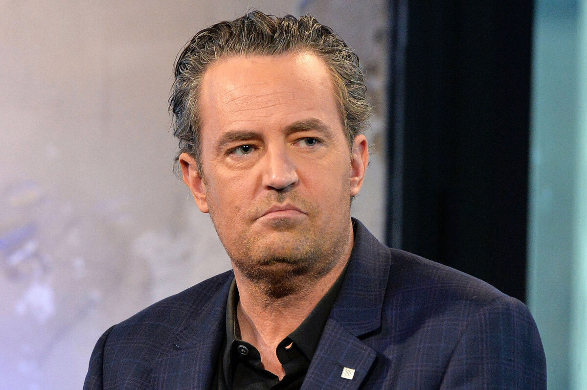 Matthew Perry: Leben, Karriere und Vermächtnis eines Schauspielers
