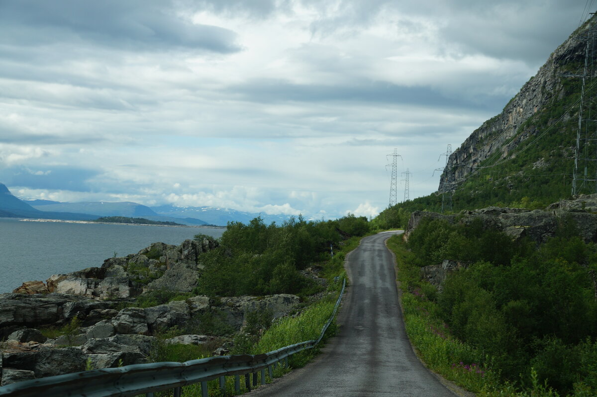 Шведские дороги за полярным кругом