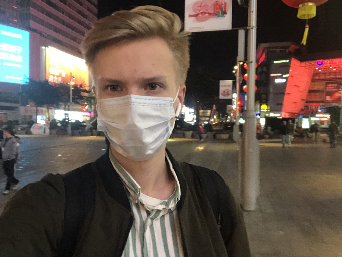 Так вот, вы уже поняли, что попрошаек на улицах Китайских городов достаточно. Но если вы захотите помочь несчастному будьте готовы удивляться!