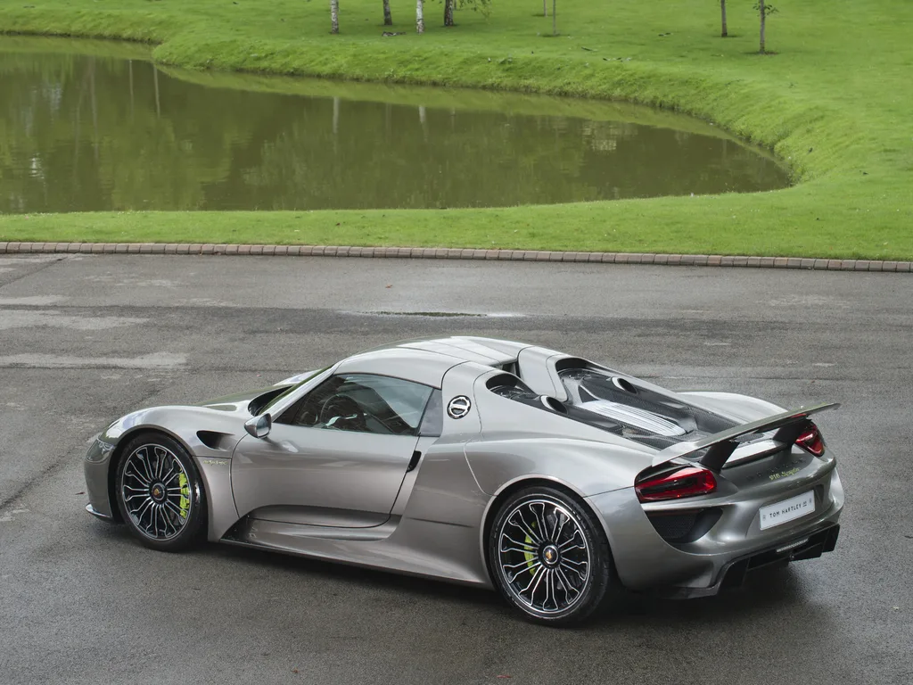 Porsche 918 Spyder Concept