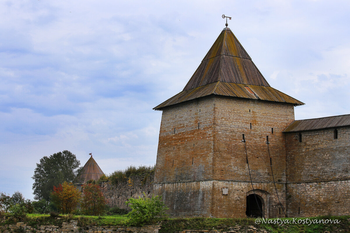 Государева башня - главный вход в крепость