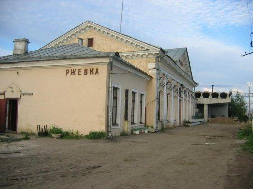 Старый вокзал Ржевки, обреченный на снос (фото ru1aq)