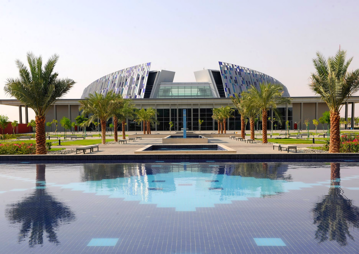 United Arab Emirates University - лучший ВУЗ ОАЭ