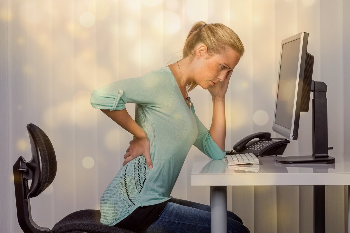 Сидячая работа. Сидячая работа. Малоподвижный и сидячий образ жизни. Сидячая и малоподвижная работа. Сидячая работа картинки.