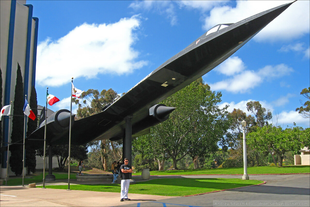 A-12 возле музея авиации Air & Space Museum в Сан-Диего, штат Калифорния в США. 2008 год.