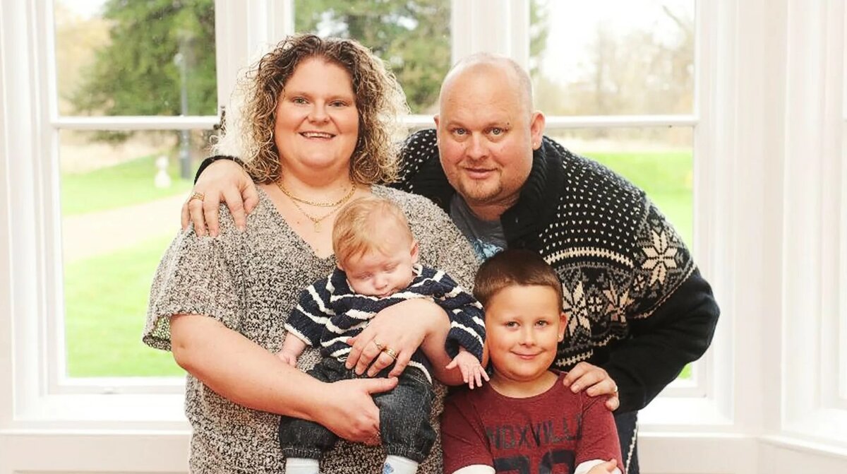 Луиза Браун с семьей 