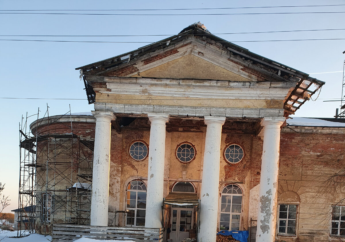 Фото автора Церьковь Покрова Пресвятой Богородицы д. Дятлицы