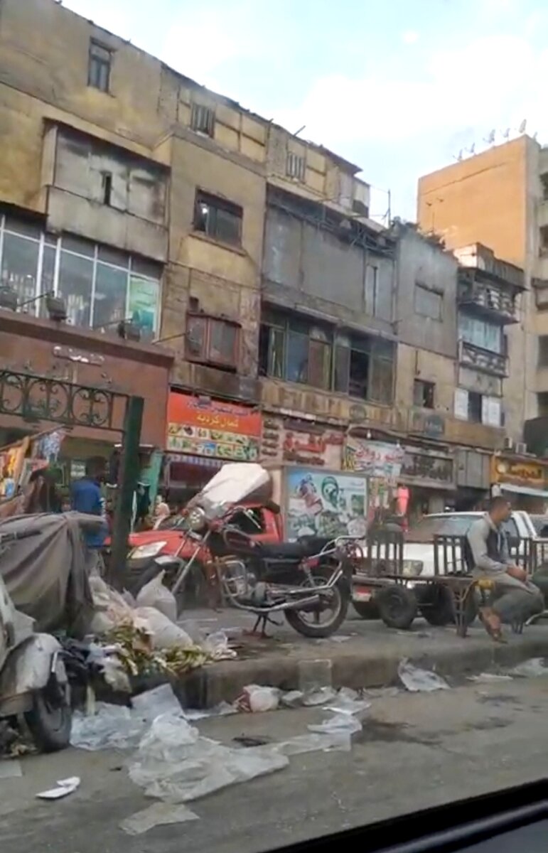 Тот самый знаменитый каирский "город мусорщиков"