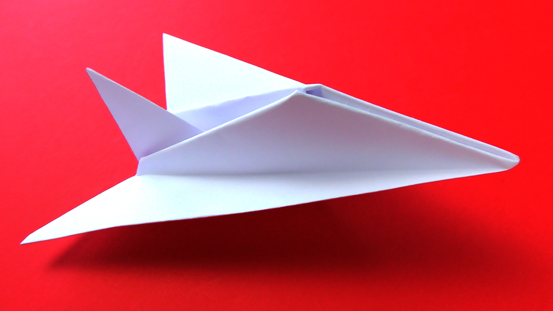 Как сделать самолет из бумаги - пошаговая инструкция.