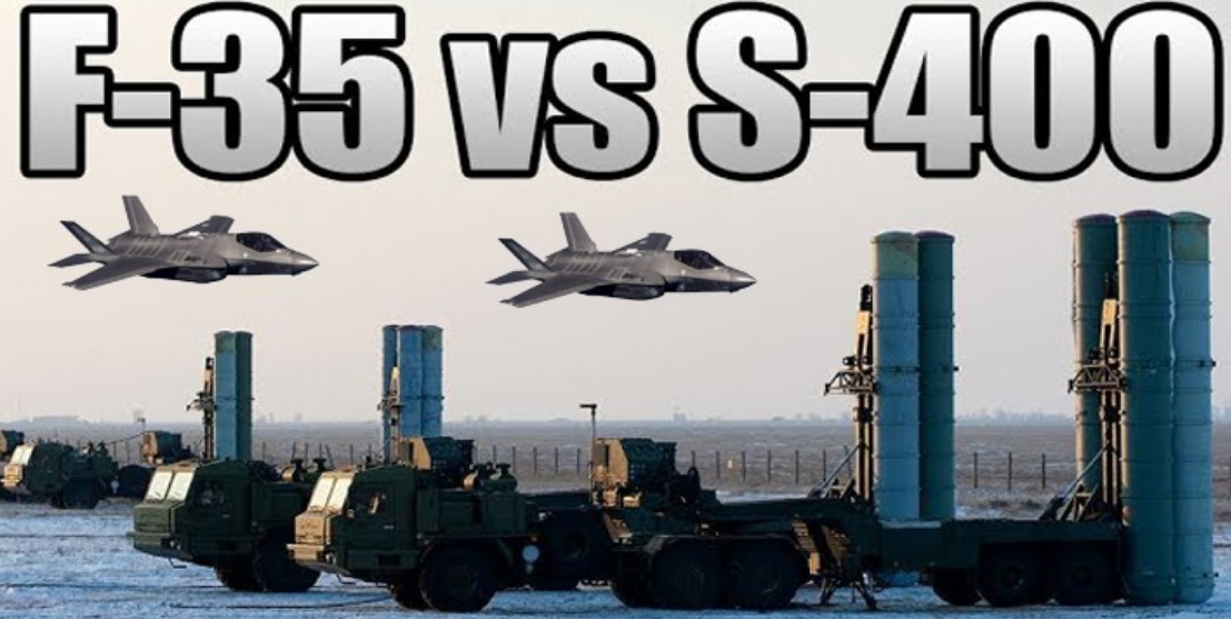 Исход этой гипотетической дуэли волнует довольно многих. Вот с таким красочным коллажем рассуждения на эту тему были опубликованы на популярном в США военном портале fighterjetsworld.