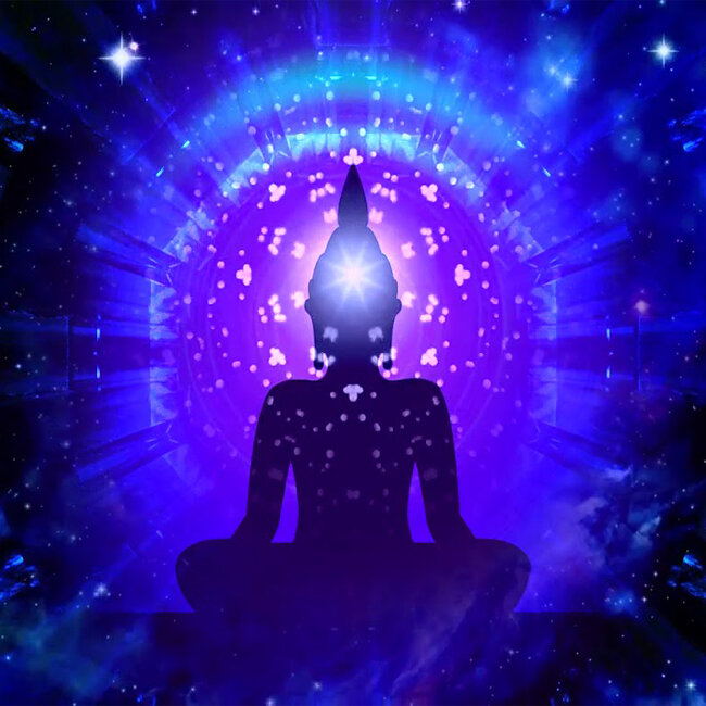 В человеке пробуждается божественная природа по мере раскрытия себя для использования новых энергий