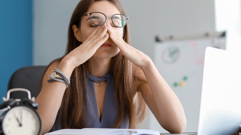    Усталость на работе © Adobe Stock
