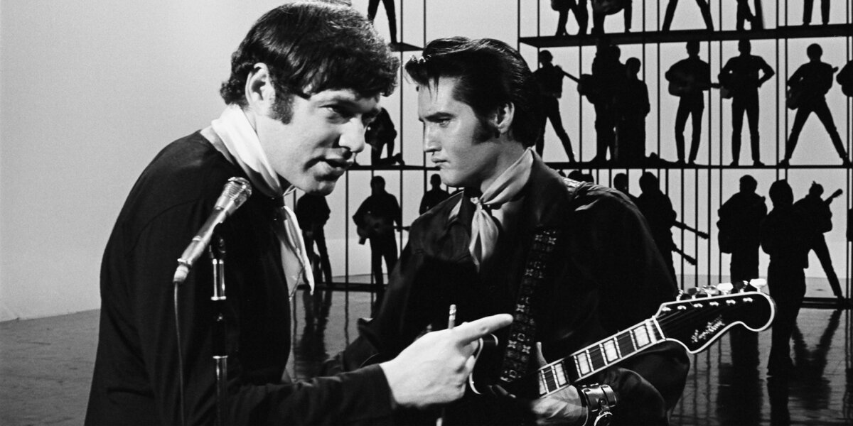 Стив Биндер и Элвис Пресли на съемках ’68 Comeback Special

