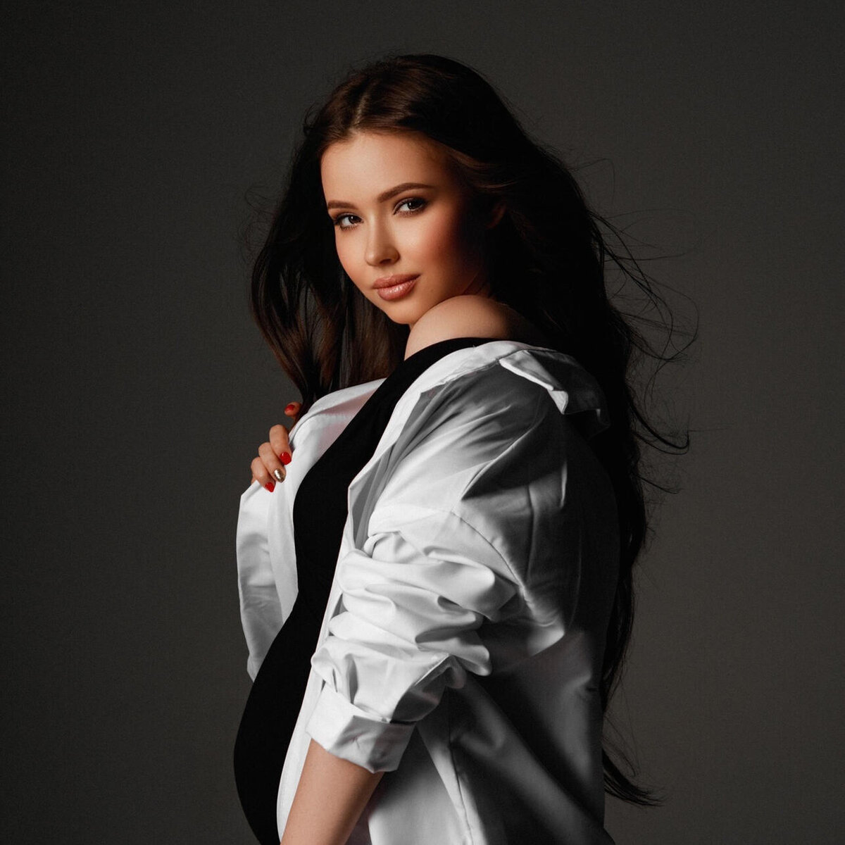    Мария Ильюхина Пресс-служба/Фото: Перченок Наталья Владимировна. Стилисты: Ильюхина Наталья Геннадиевна, Фролова Юлия Рашитовна. Makeup: Прусова Полина Дмитриевна