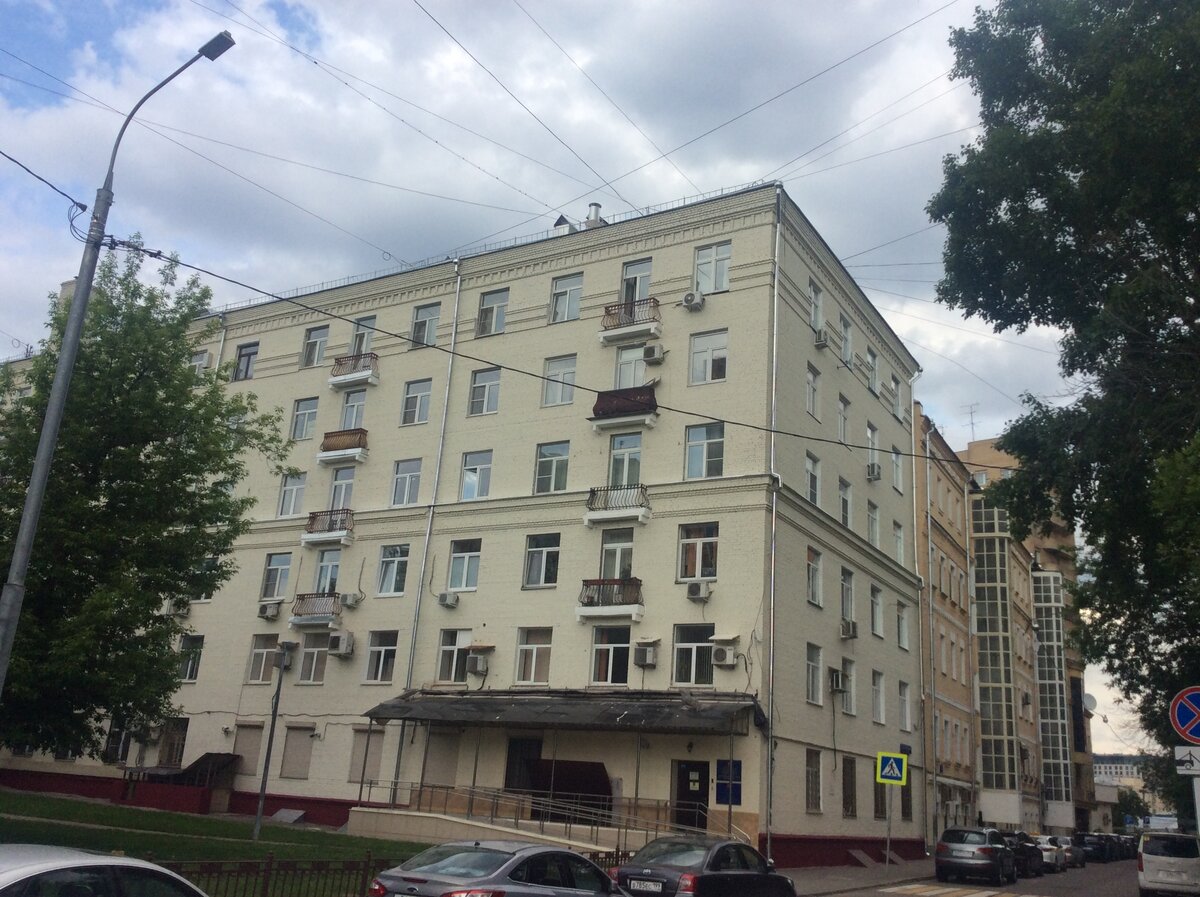 Дома сталинской постройки плюсы и минусы