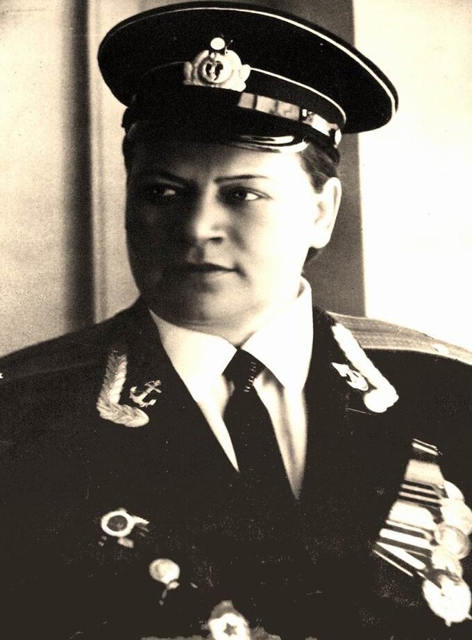                    Евдокия Завалий перед увольнением в запас. 1946 г.