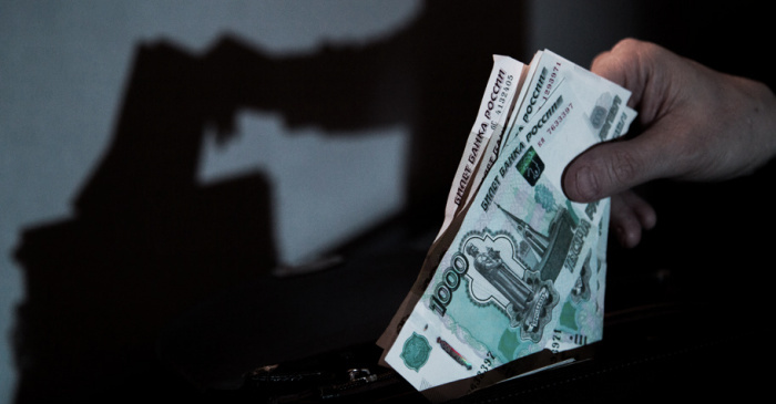 Одним из достижений в экономической сфере Президент считает рекордное за последнее десятилетие падение теневого рынка товаров и услуг. В дальнейшем он и дальше планирует продолжать борьбу с незаконной предпринимательской деятельностью