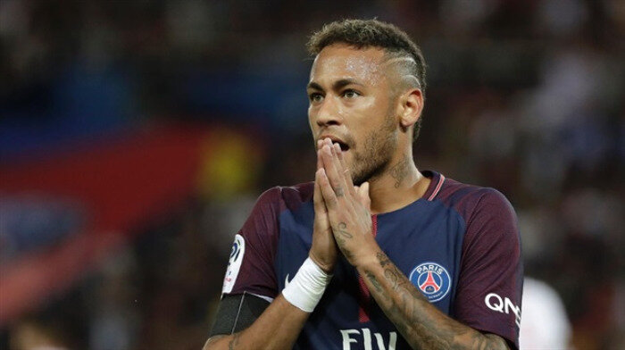 Источник: https://www.gzt.com/spor/neymar-icin-250-milyon-avroluk-cilgin-teklif-2911537