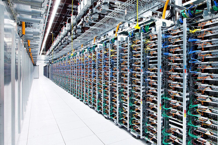Дата-центр. Фото с сайта Medium.com