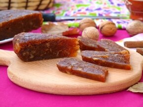 Яблочный сыр. Картинка из открытого источника.