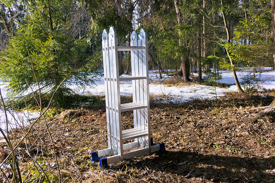 Лестница в сложенном состоянии. (Источник: фото автора)