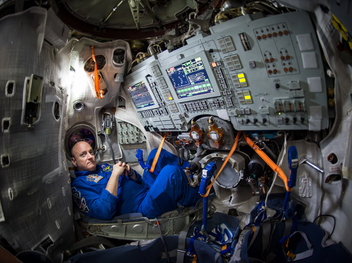 Scott Kelly inside a Soyuz simulator at the Gagarin Cosmonaut Training Center in Star City, Russia, in preparation for travel to the International Space Station.Credit...Bill Ingalls/NASA