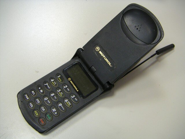 Моторола стартак. Motorola MICROTAC 9800x. Motorola STARTAC 3000. Motorola STARTAC (1996 год). Моторола STARTAC.