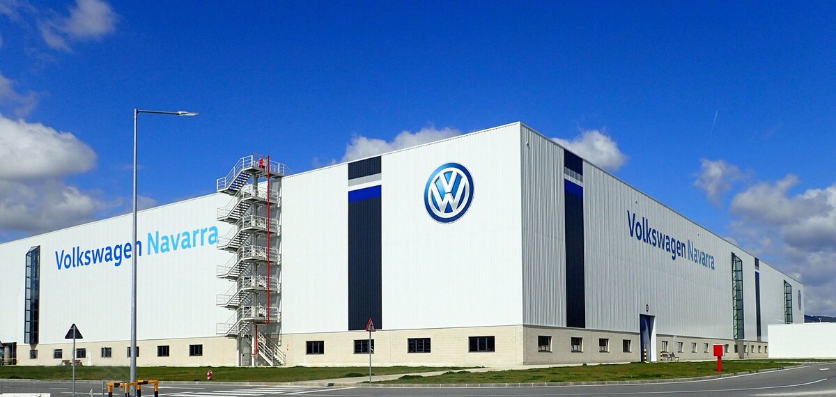 Завод Volkswagen в Наварре.