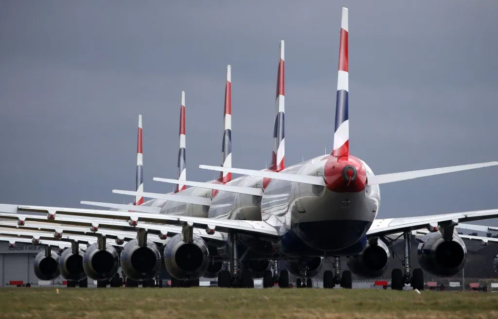 Флот British Airways на приколе в аэропорту London Heathrow