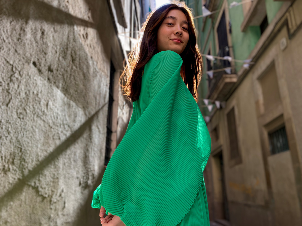 Примеры фото взяты с сайта: apple.com/iphone-se/