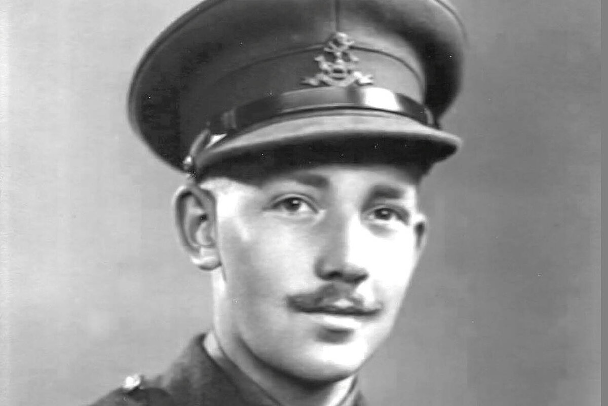 Ветеран Том Мур, источник: https://www.itv.com/presscentre/press-releases/itv-commissions-captain-toms-war