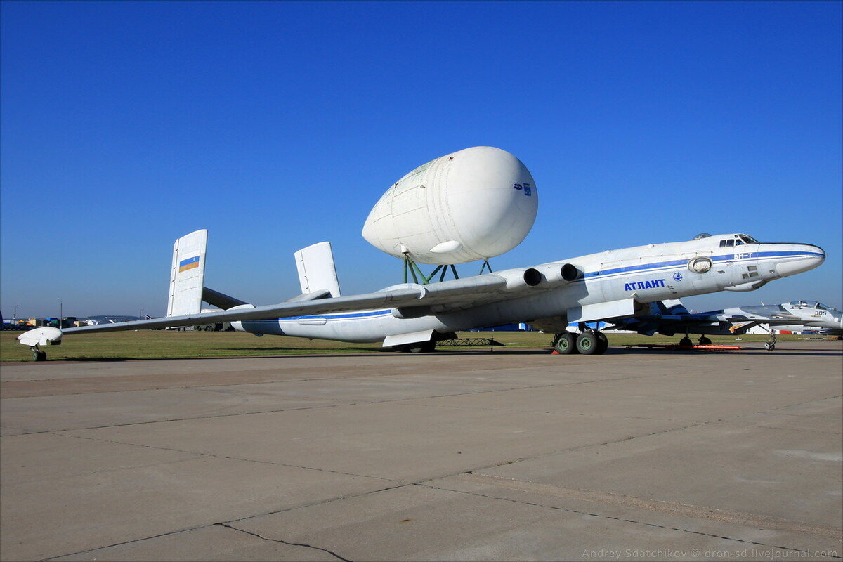 Тяжелый транспортный самолет вм-т атлант. Самолёт вм-т атлант. 3м-т(вм-т) атлант. 3м-т(вм-т) атлант. Мясищев вм-т атлант.