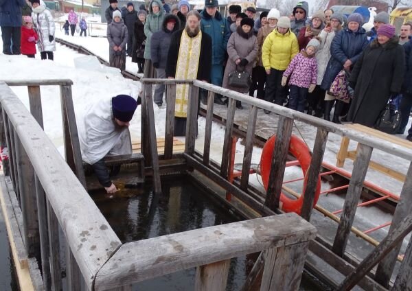 Станция Минусинск Церковь крещение